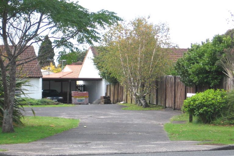 Photo of property in 2/101 Swanson Road, Henderson, Auckland, 0610