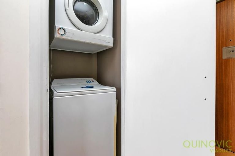 Photo of property in The Metropolis Apartments, 2914/1 Courthouse Lane, Auckland Central, Auckland, 1010