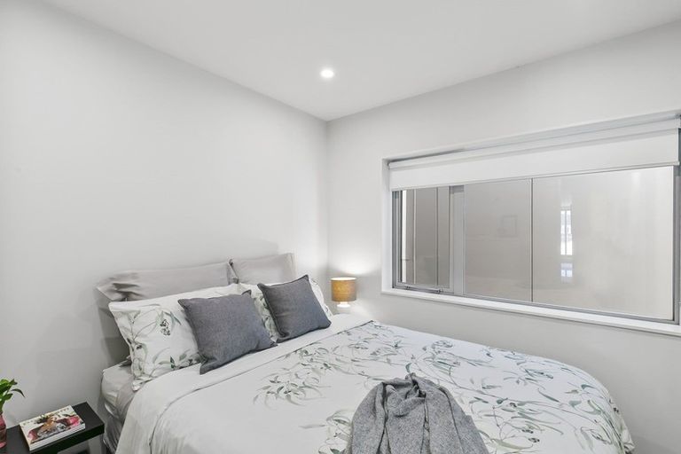 Photo of property in Republic Apartments, 2a/11 Tennyson Street, Te Aro, Wellington, 6011