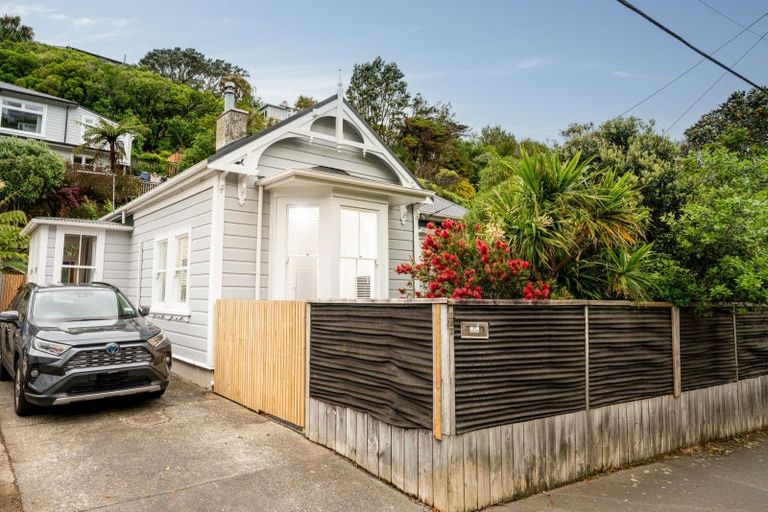 Photo of property in 287 Ohiro Road, Brooklyn, Wellington, 6021