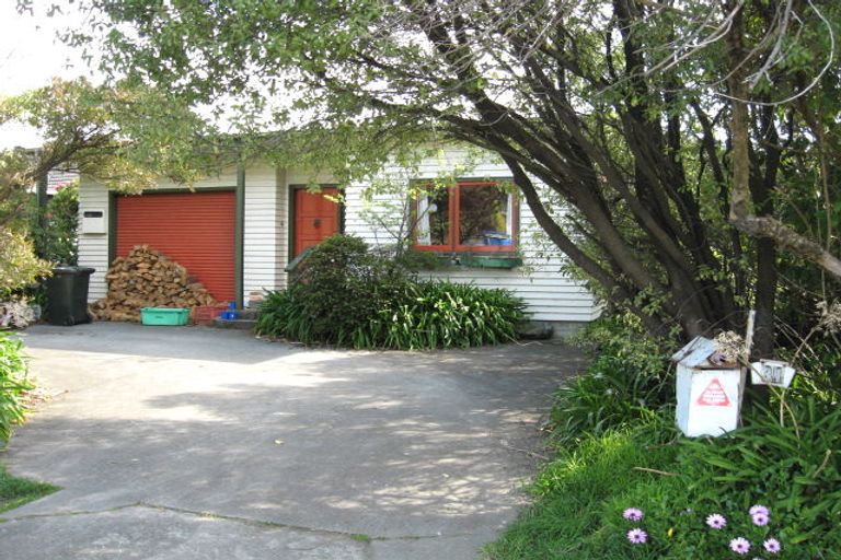 Photo of property in 31 Bell Road, Waiwhetu, Lower Hutt, 5010