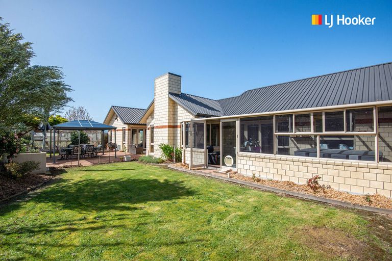 Photo of property in 310 Tirohanga Road, North Taieri, Mosgiel, 9092