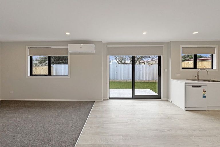 Photo of property in 86a Hinau Street, Castlecliff, Wanganui, 4501