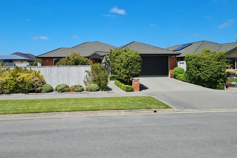 Photo of property in 4 Marcella Gardens, Aidanfield, Christchurch, 8025