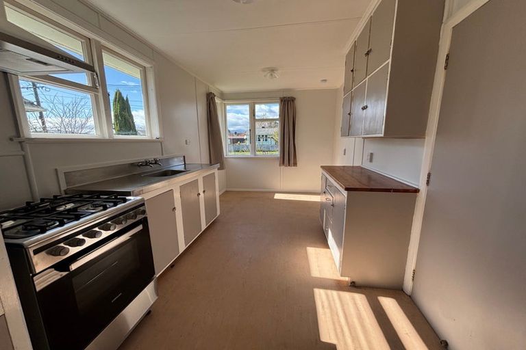 Photo of property in 5 Clyde Street, Levin, 5510