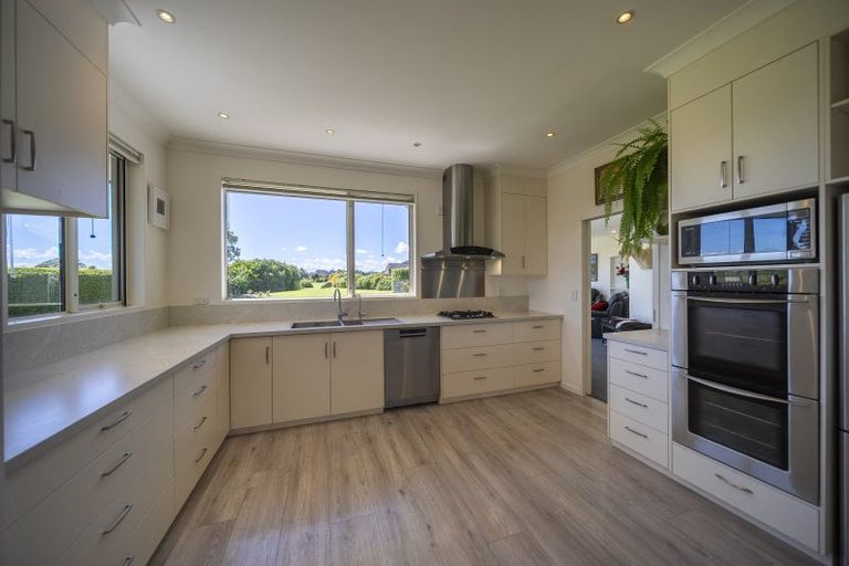 Photo of property in 56 Hawea Place, Te Anau, 9600