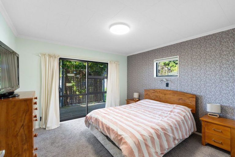 Photo of property in 249 Tararua Road, Levin, 5571