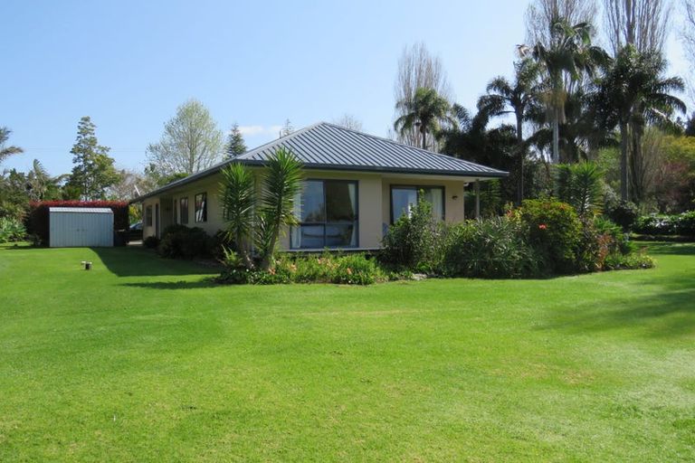 Photo of property in 28 Davis Strongman Place, Kerikeri, 0293