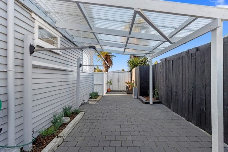 Photo of property in 8a Bains Avenue, Hamilton East, Hamilton, 3216