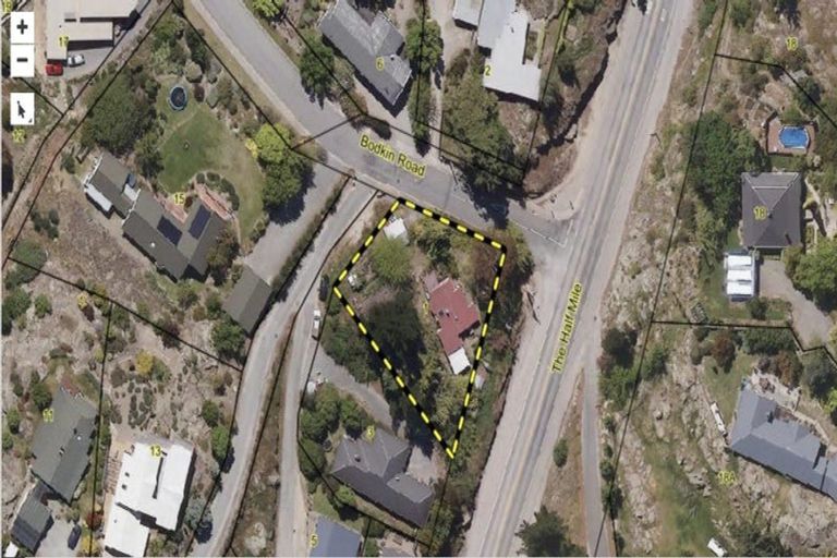 Photo of property in 1 Bodkin Road, Bridge Hill, Alexandra, 9320