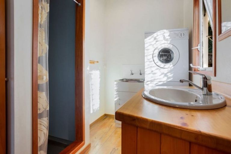 Photo of property in 61 Motuhoa Road, Tairua, 3508