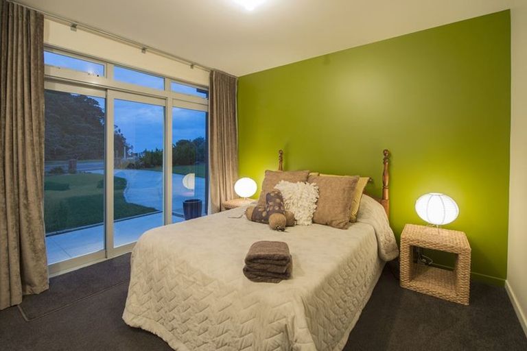 Photo of property in 231 Rockell Road, Whananaki, Hikurangi, 0181