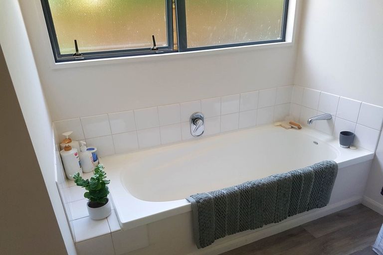 Photo of property in 50 Ti Rakau Drive, Woolston, Christchurch, 8023