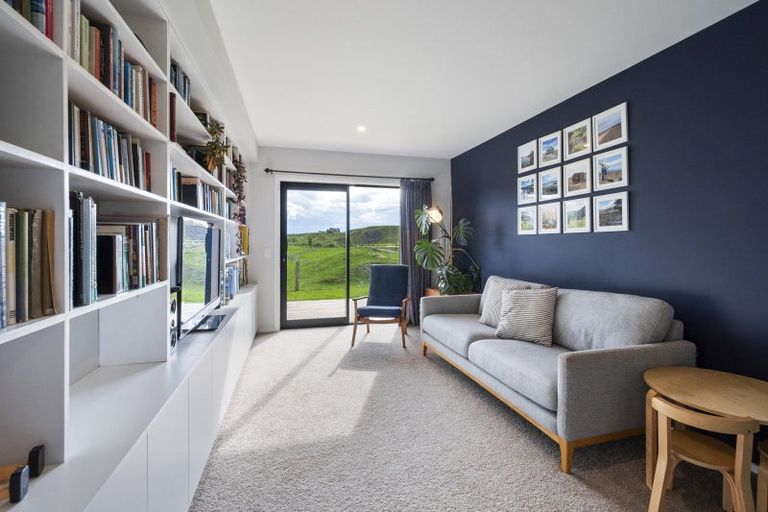 Photo of property in 336 Valley Road, Colyton, 4775