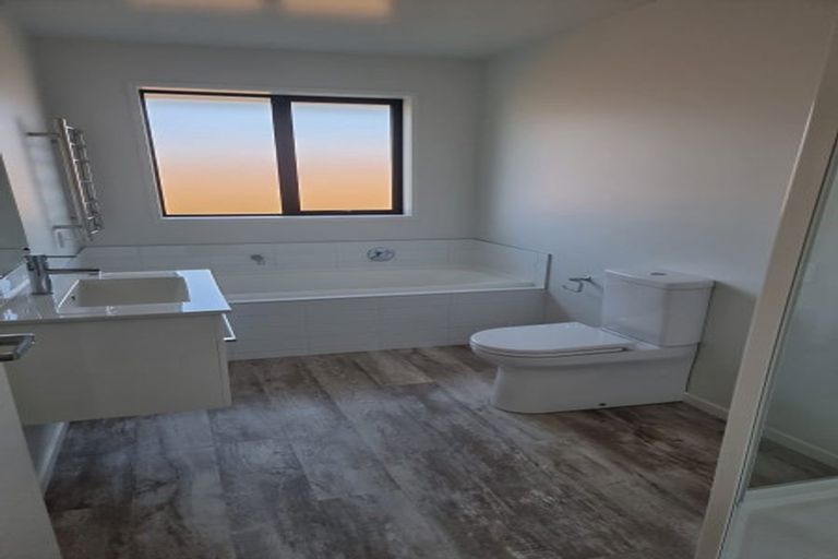 Photo of property in 36 Kawari Drive, Pegasus, 7612