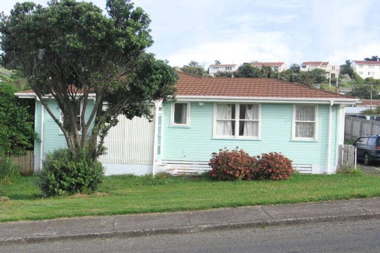 Photo of property in 107 Waiuta Street, Titahi Bay, Porirua, 5022
