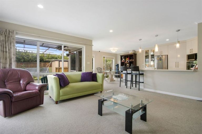 Photo of property in 2 Friis Drive, Katikati, 3178