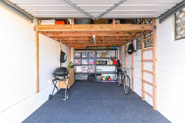 Photo of property in 3/120 Nile Road, Milford, Auckland, 0620