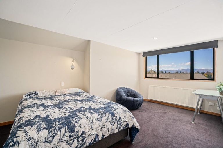 Photo of property in 36 Ruru Lane, Wanaka, 9382