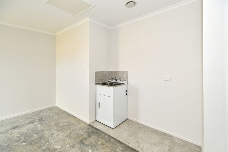 Photo of property in 3a Uatoto Road, Clarks Beach, 2122