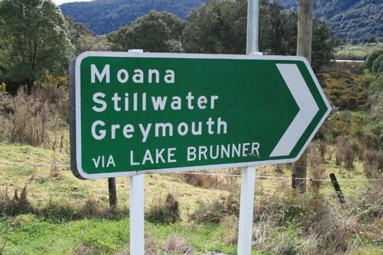 Photo of property in 73 Jacksons Road, Lyttelton, 8082