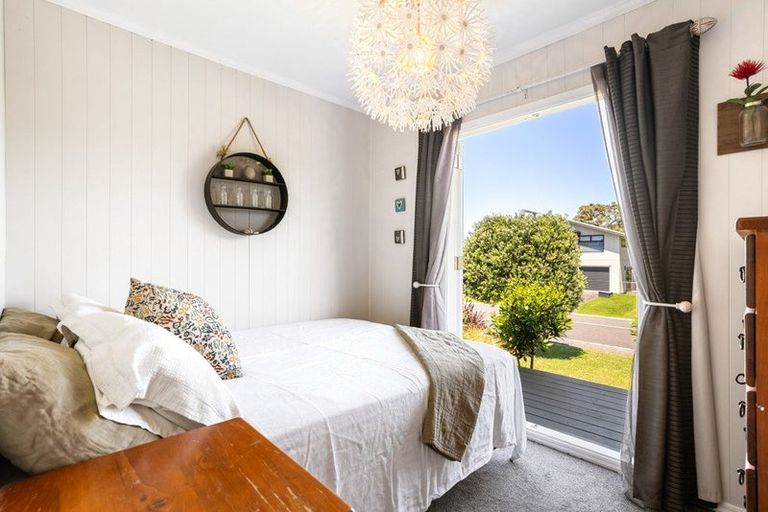 Photo of property in 39 Kon Tiki Road, Whiritoa, Whangamata, 3691