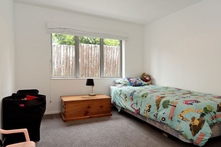 Photo of property in 97a Konini Road, Titirangi, Auckland, 0604