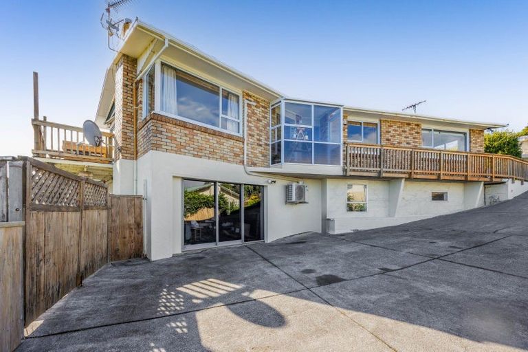 Photo of property in 15 Mount View Place, Spotswood, New Plymouth, 4310