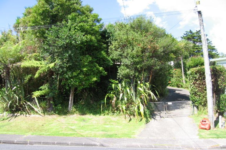 Photo of property in 12 Acacia Road, Torbay, Auckland, 0632