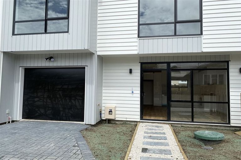 Photo of property in 3/48 Victor Street, Avondale, Auckland, 1026