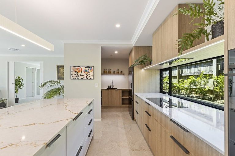 Photo of property in 51 Fernbrook Drive, Hurworth, New Plymouth, 4310