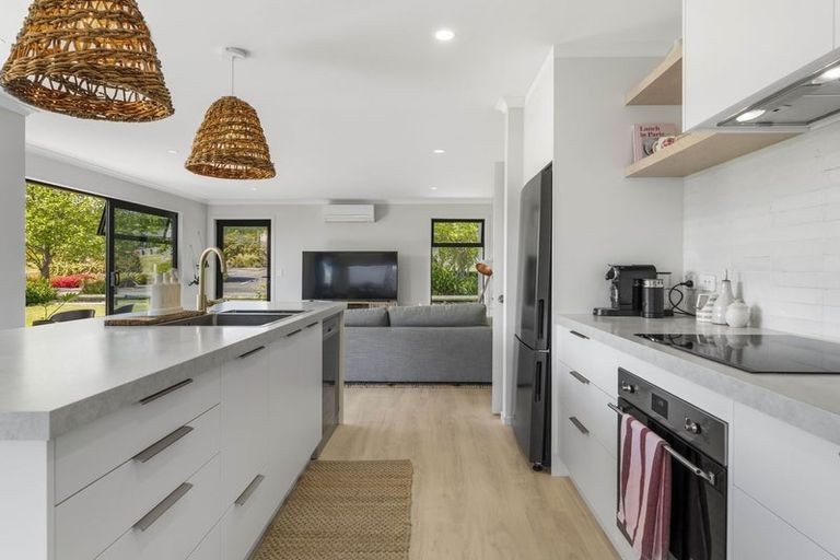 Photo of property in 6 Akatea Lane, Richmond Heights, Taupo, 3330