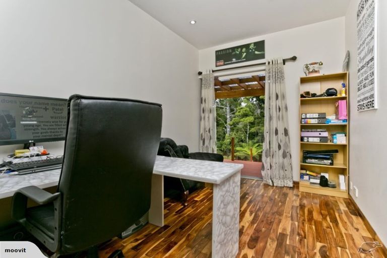 Photo of property in 16 Hobson Heights Road, Lucas Heights, Auckland, 0632