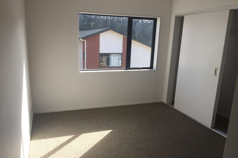 Photo of property in 12 Kanona Way, Albany Heights, Auckland, 0632