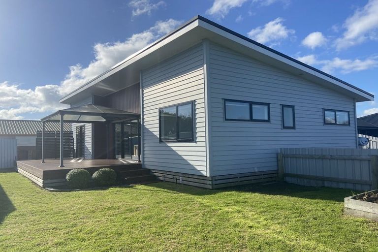 Photo of property in 49 Lytton Road, Riverdale, Gisborne, 4010