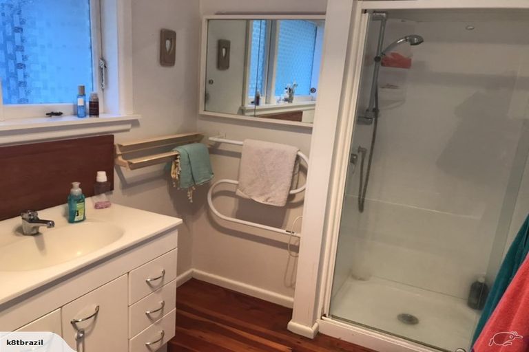 Photo of property in 136 Wakefield Avenue, Sumner, Christchurch, 8081