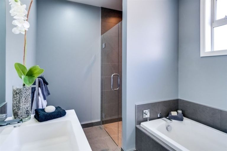 Photo of property in 22 Heipipi Drive, Eskdale, Napier, 4182