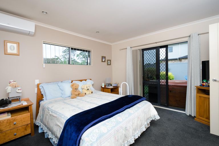 Photo of property in 250a Te Atatu Road, Te Atatu South, Auckland, 0610