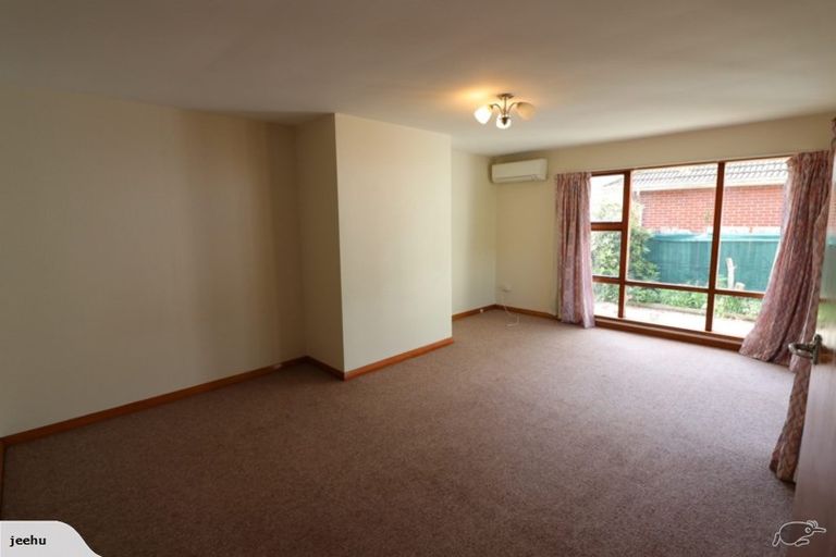 Photo of property in 1 Ballantyne Avenue, Upper Riccarton, Christchurch, 8041