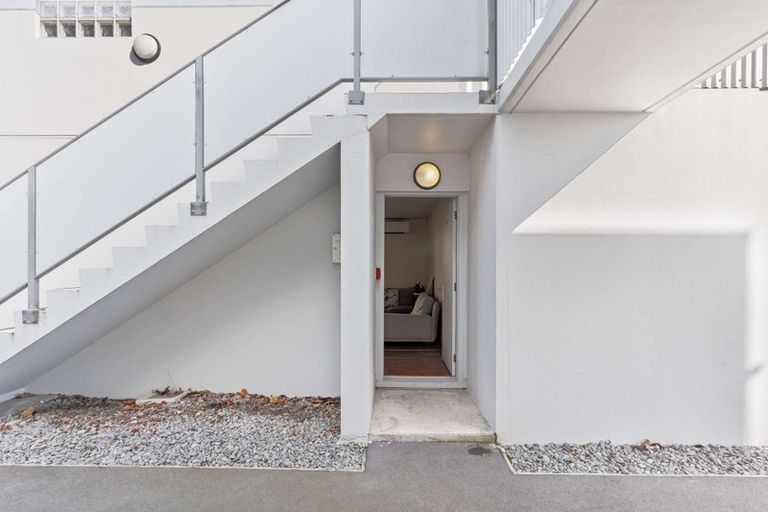 Photo of property in 2/35 Ely Street, Christchurch Central, Christchurch, 8013