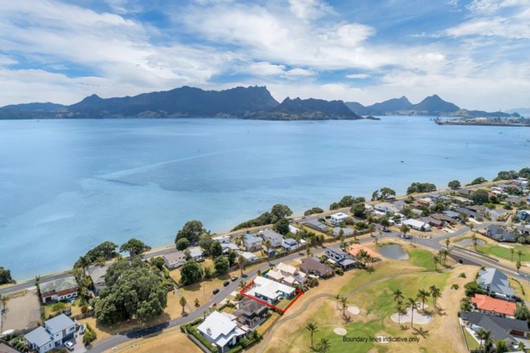 Photo of property in 9 Barbados Way, One Tree Point, 0118