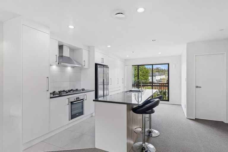 Photo of property in 25/5 Perekia Street, Albany, Auckland, 0632