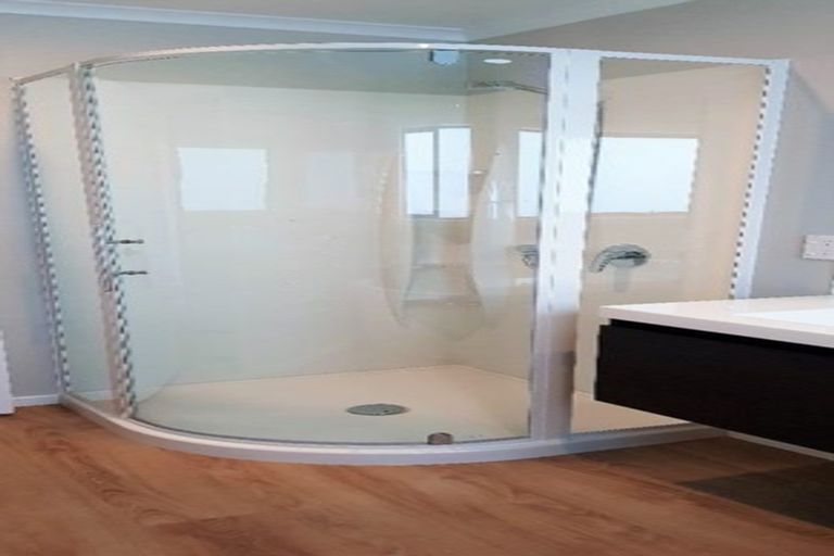 Photo of property in 5a Rata Street, Naenae, Lower Hutt, 5011