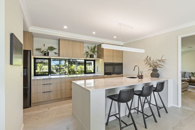 Photo of property in 51 Fernbrook Drive, Hurworth, New Plymouth, 4310