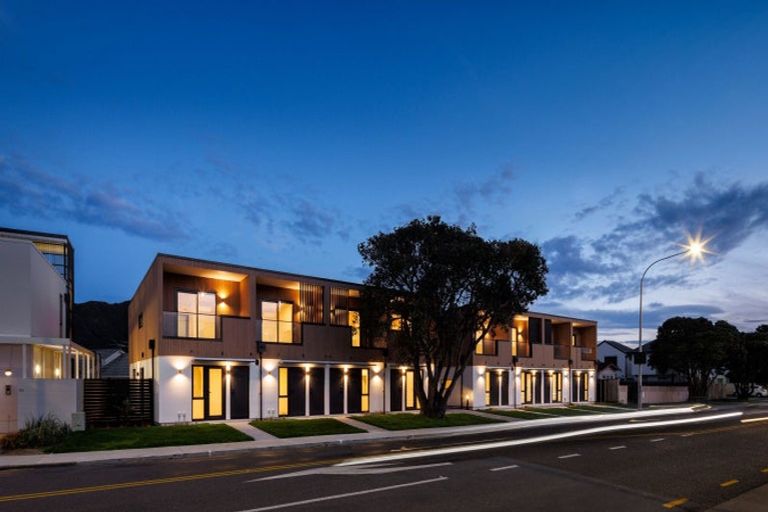 Photo of property in 5/92 Cambridge Terrace, Waterloo, Lower Hutt, 5011