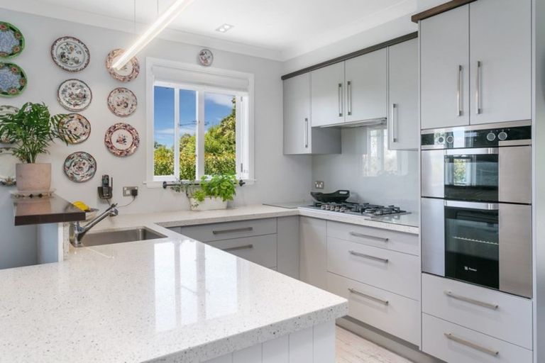 Photo of property in 86 Rokino Road, Hilltop, Taupo, 3330