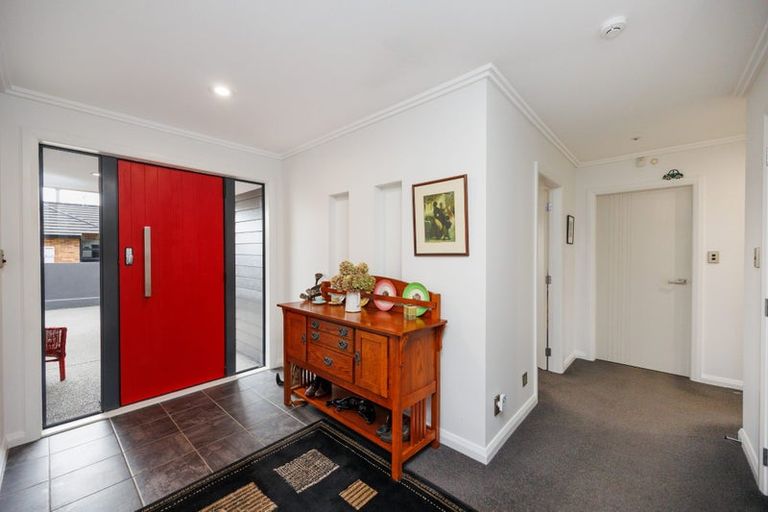 Photo of property in 11 Majestic Way, Kelvin Grove, Palmerston North, 4414