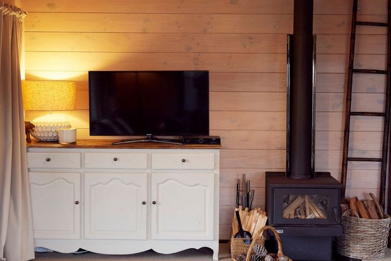 Photo of property in 107 Kenwood Drive, Matarangi, Whitianga, 3592