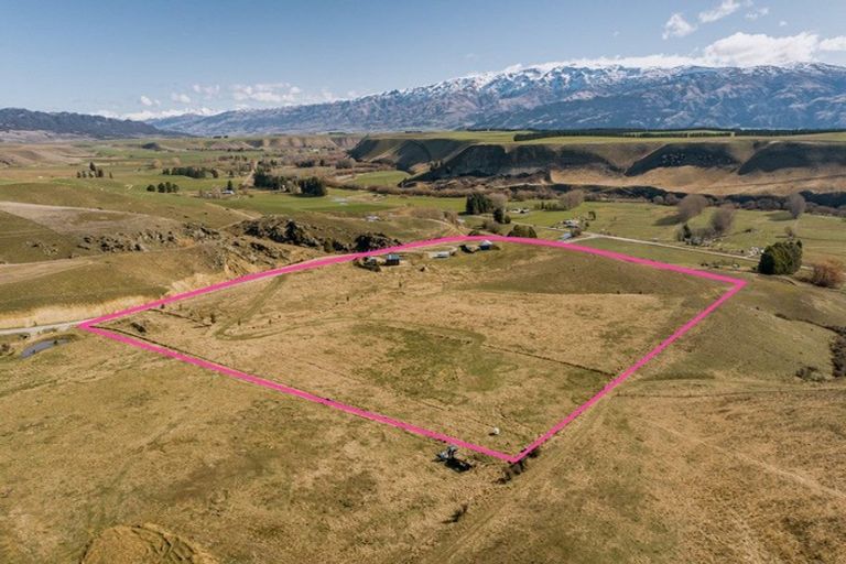 Photo of property in 89 Ruffell Road, Tarras, Cromwell, 9383