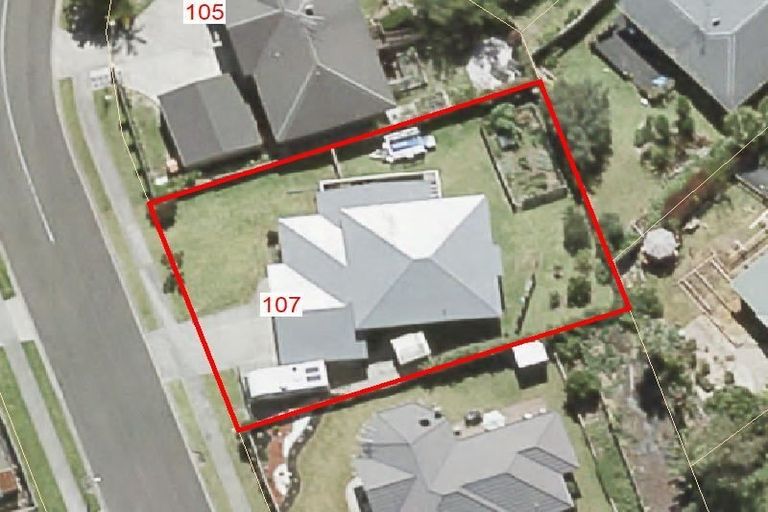 Photo of property in 107 Meander Drive, Welcome Bay, Tauranga, 3112